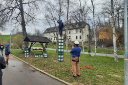 Erlebnispädagogik im SLH - Kistenklettern