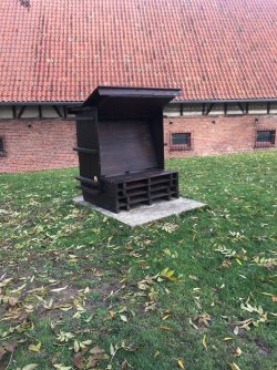 Strandkorb im Herbst